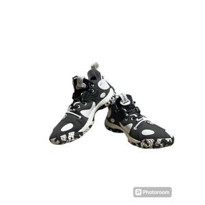 EUC James Harden Vol. 6 GV 8704 Size 6 Sneakers